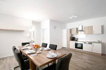 Vakantieappartement voor 14 Personen in Berlin Mariendorf, Berlijn, Afbeelding 4