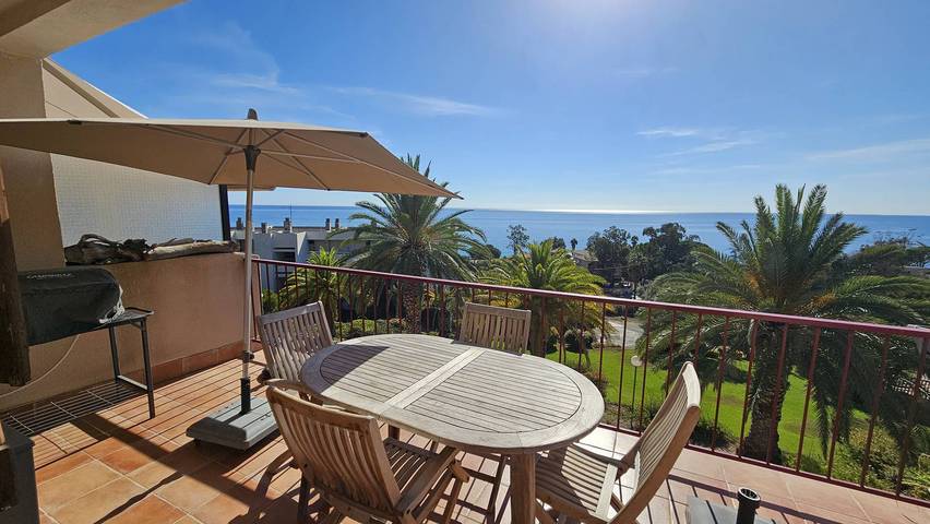 Appartement de vacances pour 4 personnes, avec terrasse et piscine, adapté aux familles - 1