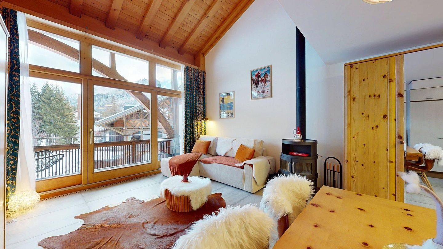 Ganze Wohnung, Ferienwohnung für 2 Personen mit Balkon in Bregaglia, Sankt Moritz