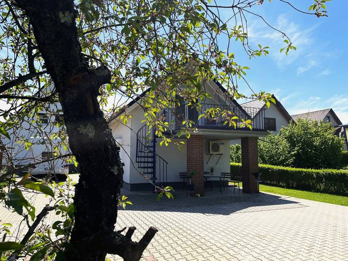 Ferienwohnung für 5 Personen, mit Garten, kinderfreundlich in Lauta - 3