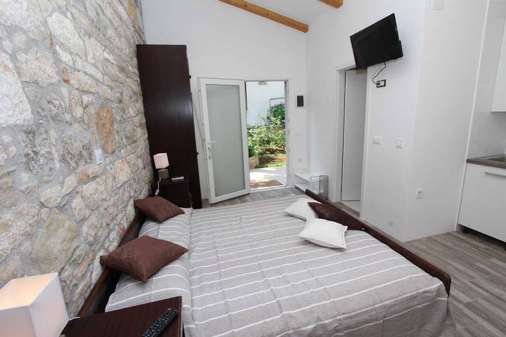 Ferienwohnung für 2 Personen, mit Balkon/Terrasse in Rovinj - 3