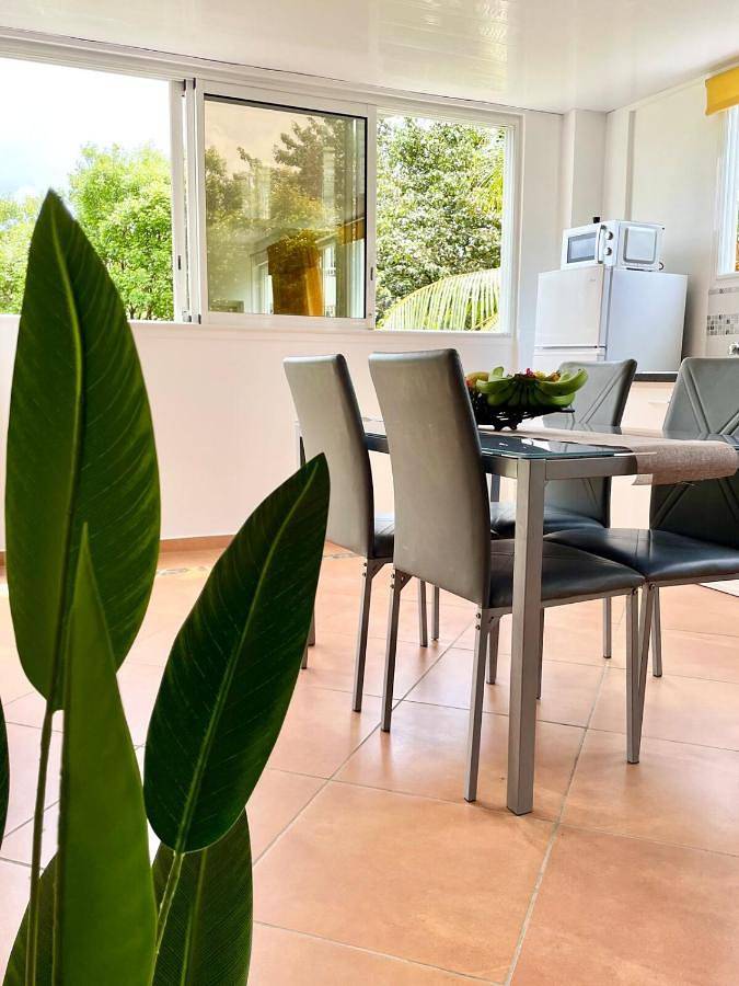 Gîte pour 2 personnes, avec jardin et vue dans Saint-Joseph (Martinique) - 2