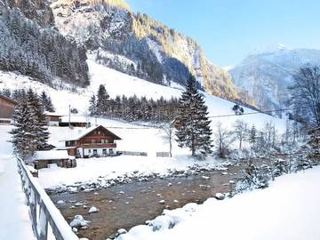 Villa für 15 Personen, mit Garten und Sauna, mit Haustier in Tirol