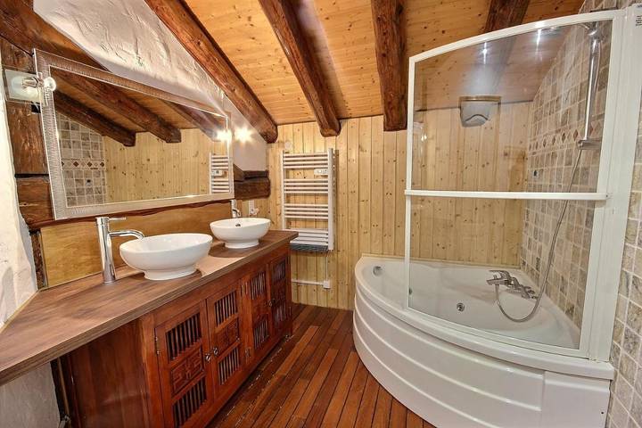 Maison d’hôte pour 2 personnes, avec piscine ainsi que jardin et jacuzzi dans Parc National de la Vanoise - 4