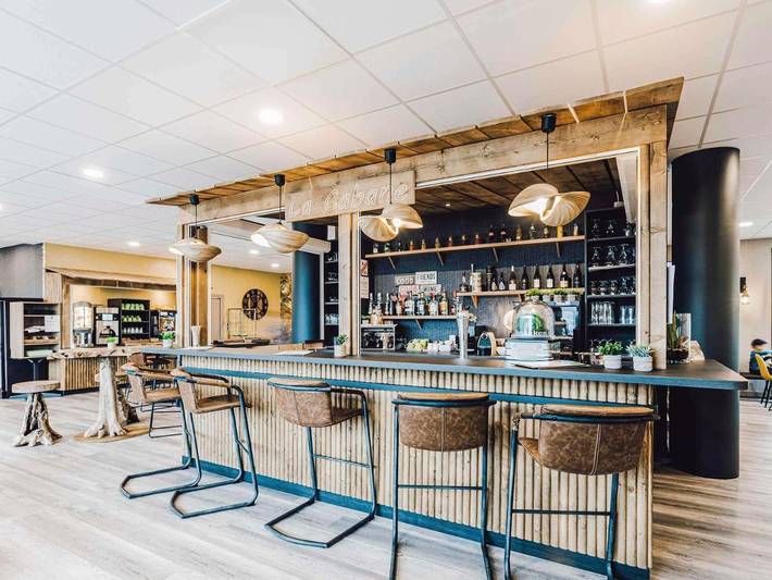 Hôtel pour 2 personnes, avec terrasse et piscine, animaux acceptés à Contres - 4