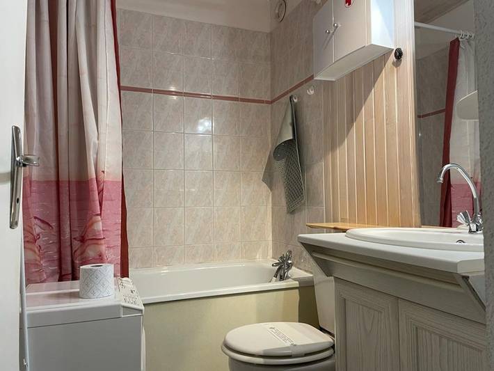 Ganzes Studio, Studio cosy avec terrasse, équipements complets pour 2 personnes à Barèges in Barèges, Nationalpark Pyrenäen