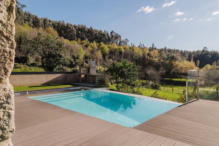 Ferienhaus 'Dunas E Abraços' mit Bergblick, Wi-Fi und Klimaanlage in Braga, Braga Distrikt