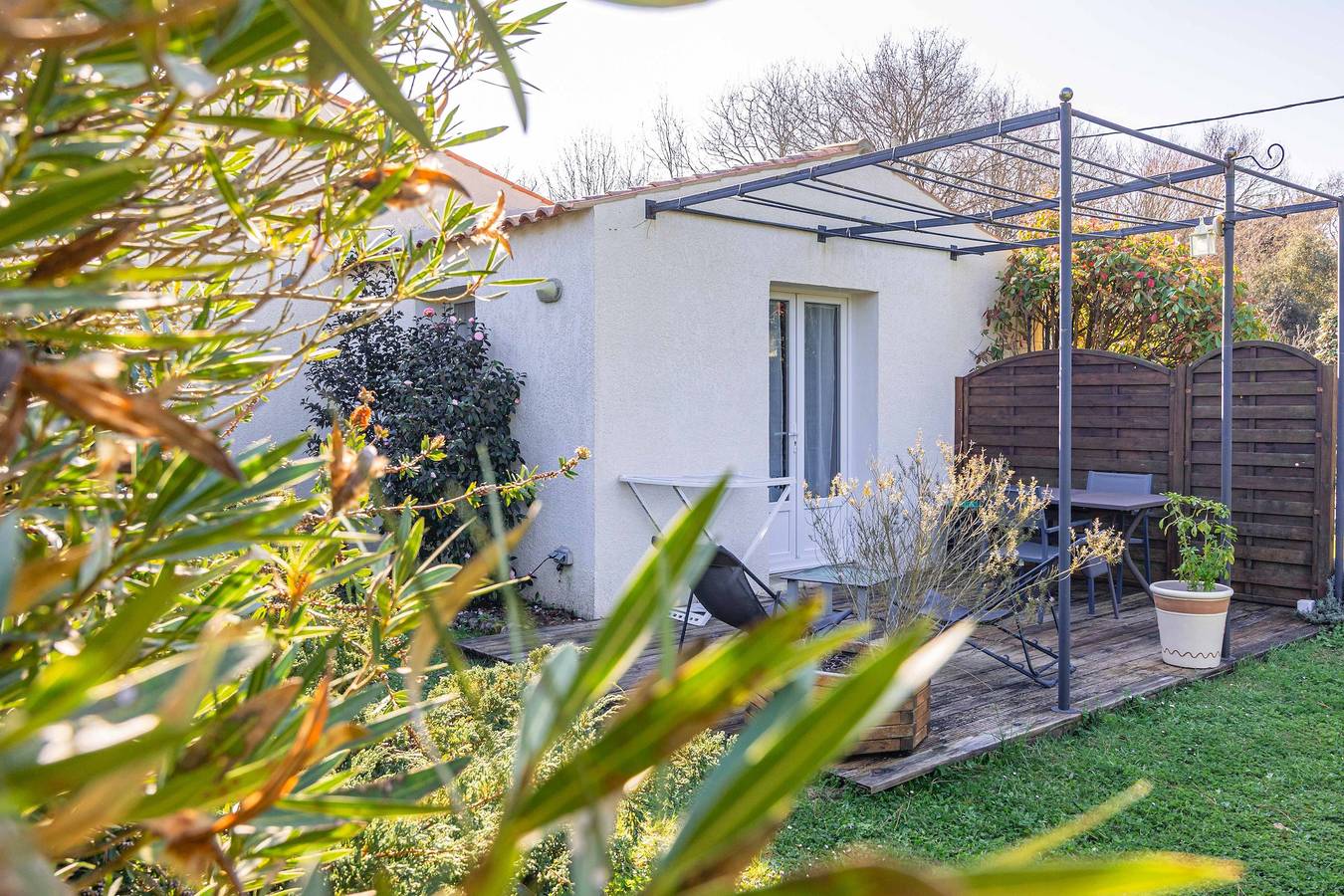 Bed & Breakfast 'Les Enclouses' mit privater Terrasse und Wlan in Dolus-d'Oléron, Côte de Beauté