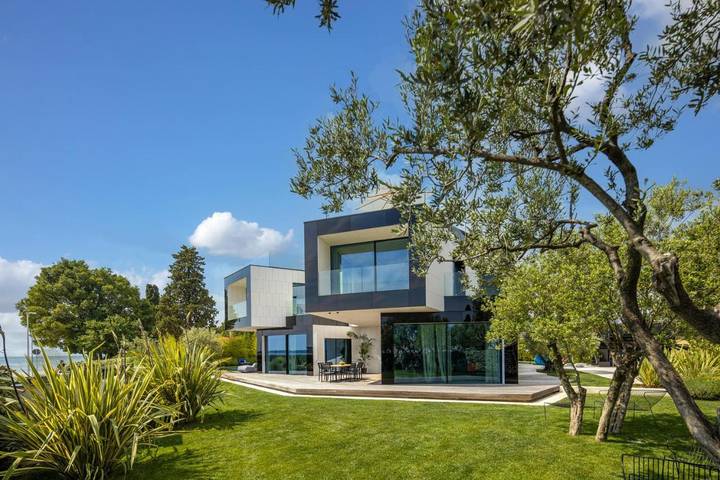 Villa für 10 Personen, mit Balkon und Terrasse sowie Garten und Pool in Fazana