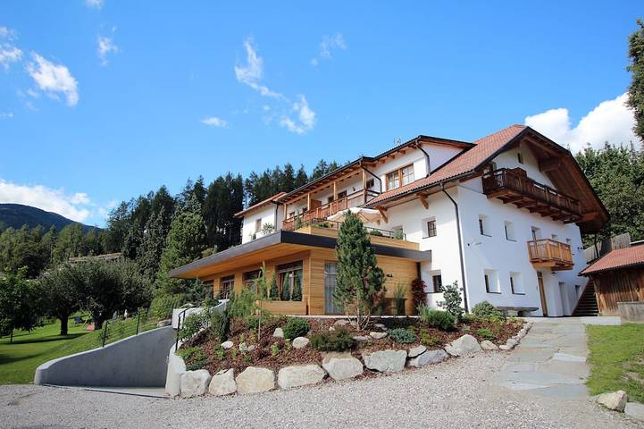 Ganze Wohnung, Fw \"Stadtblick\" beim Gutshaus Im Winkl in Dietenheim, Bruneck