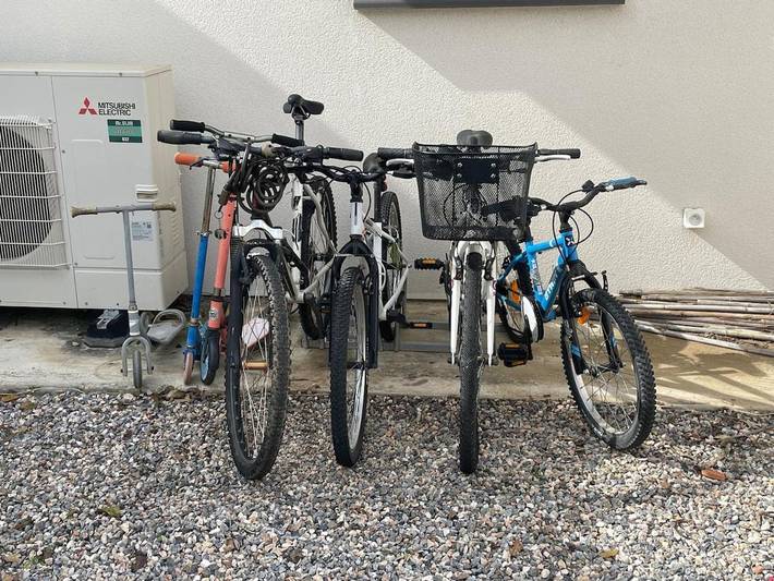 Location de vacances pour 6 personnes, avec vue ainsi que piscine et jardin à Villemolaque - 3