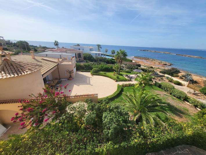 Ferienhaus für 6 Personen, mit Terrasse und Garten in Ses Salines - 3