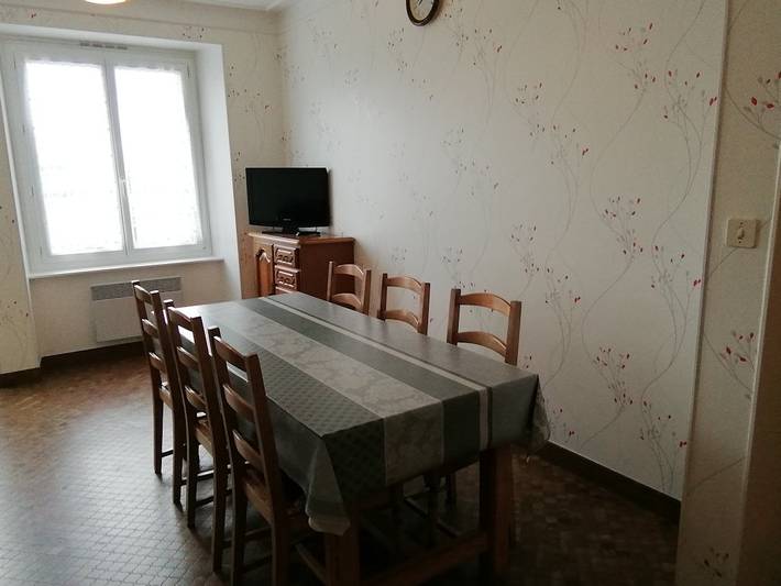 Gîte pour 6 personnes, avec jardin à Pléboulle - 4