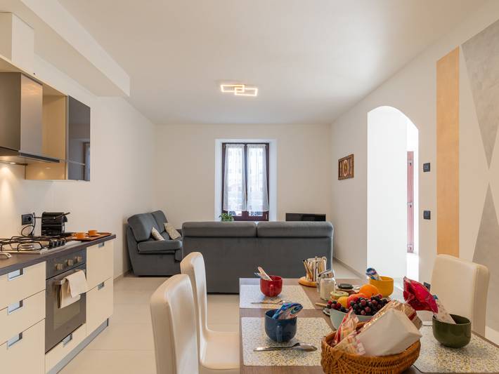 Gîte pour 4 personnes, avec terrasse et jardin à Gravedona - 2