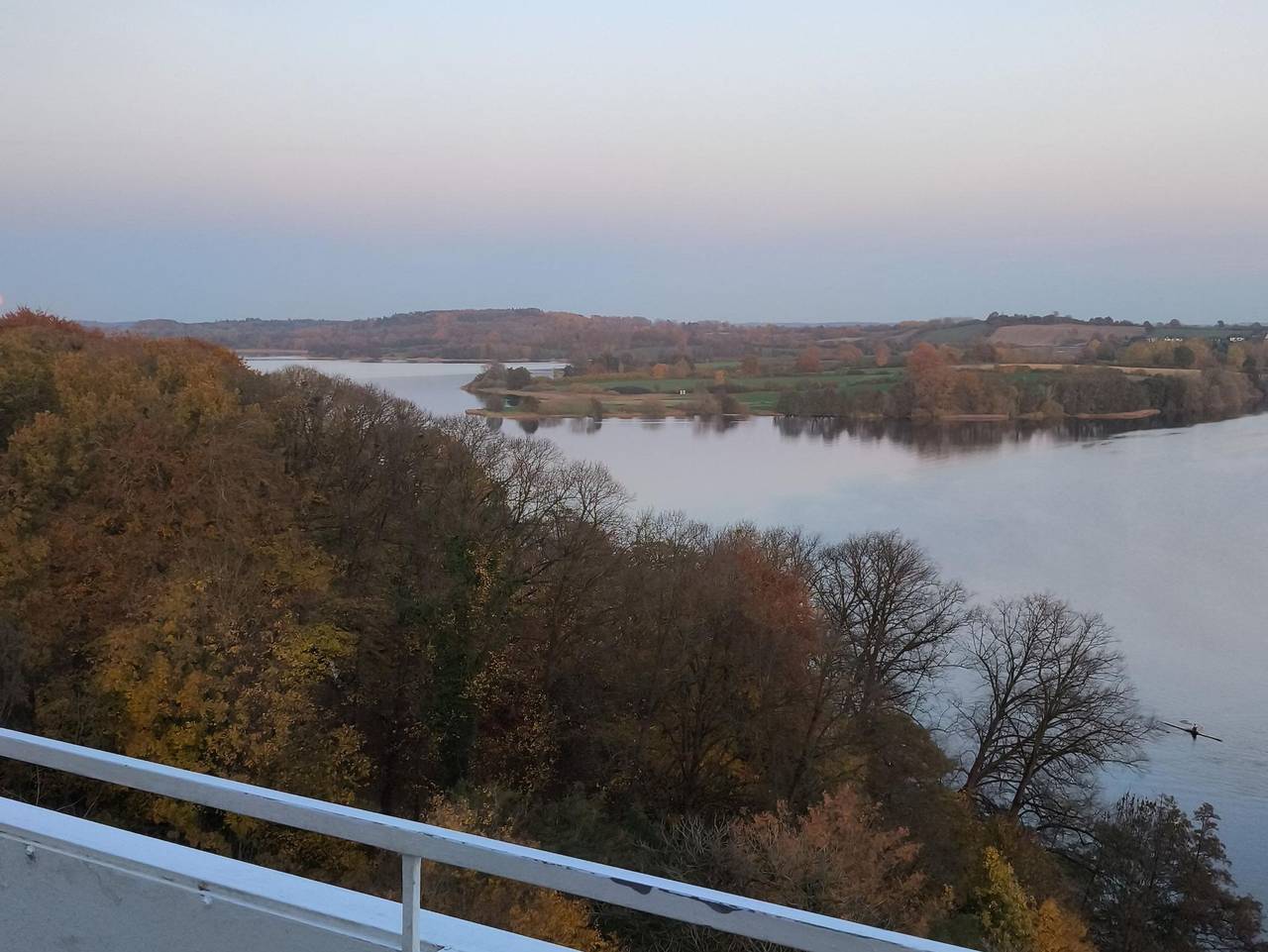 Ganze Ferienwohnung, Ferienwohnung mit Seeblick - Appartement/Fewo, Dusche, Wc, Seeblick in Bad Segeberg, Kreis Segeberg