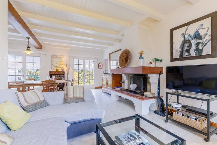 Location de vacances pour 7 personnes, avec terrasse et jardin, animaux acceptés dans La Grande plage (Saint-Gilles-Croix-de-Vie) - 2