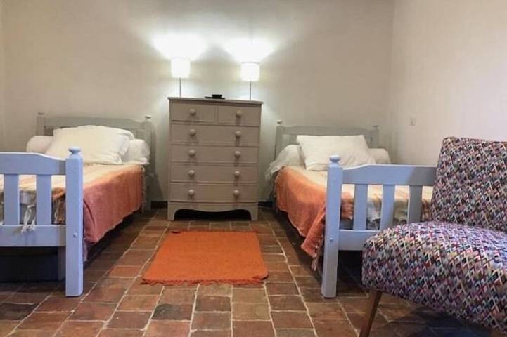 Location de vacances pour 4 personnes, avec jardin à Larnagol - 2