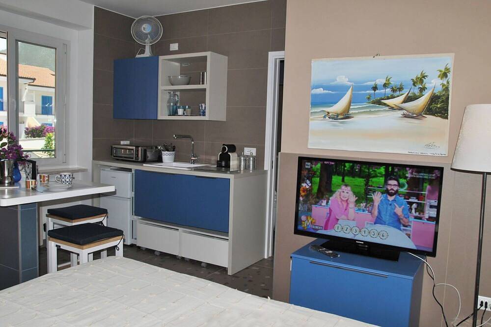 Preciosa casa de vacaciones  para 3 personas con Wifi, A/C, Tv y balcón in Sperlonga, Provincia de Latina