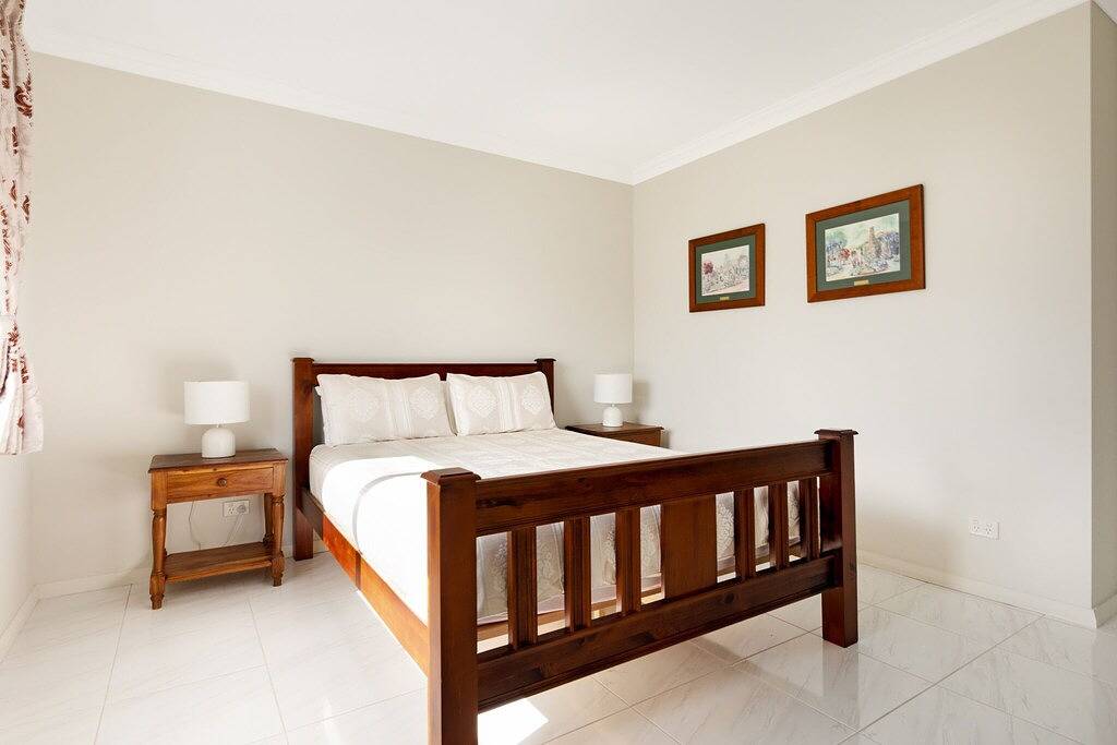 Brand New House in Central Location For Non Smokers Only in Perth, Western Australia