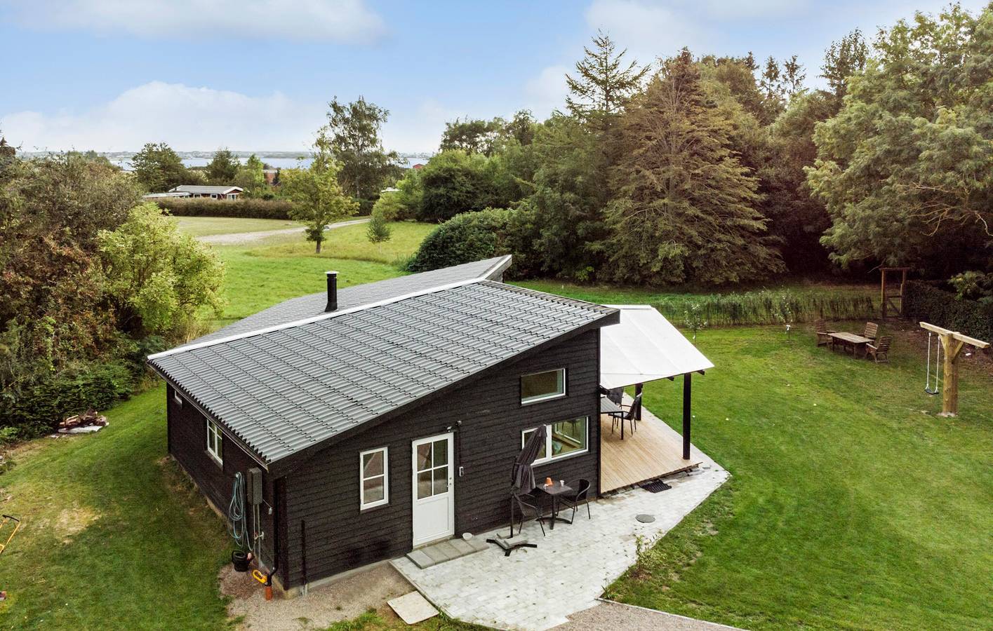 Feriehus for 6 personer med jacuzzi in Bogø