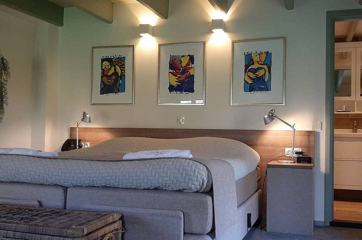B&B and Spa Estate Matanze, Deer View room. in IJssel