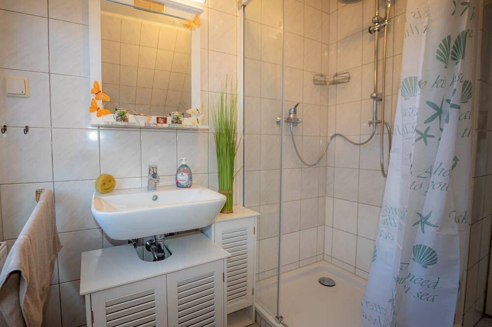 Ganze Wohnung, 194 Fewo Dat Lütjehuus - 194 Ferienwohnung mit großer Dachterrasse in Lütjenburg, Südliche Ostseeküste