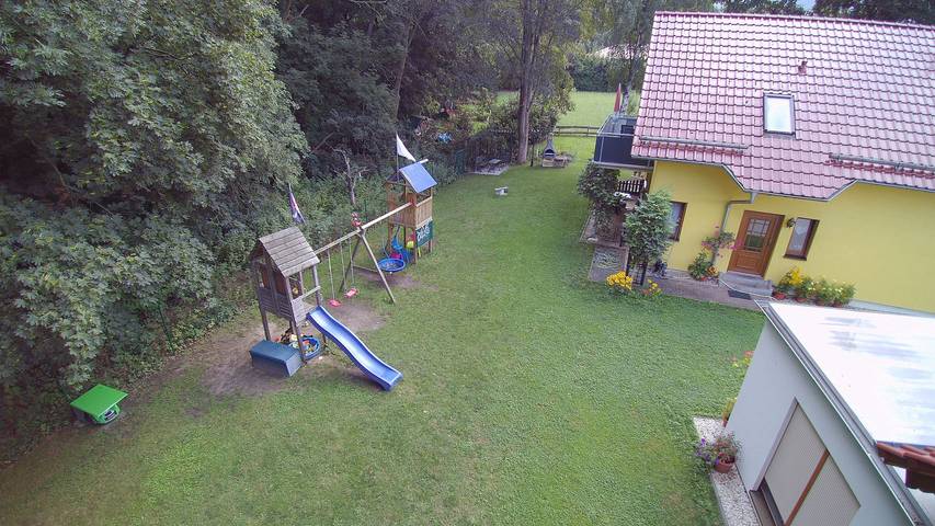Ganze Ferienwohnung, Ferienwohnungen Markert - Ferienwohnung zur großen Wiese in Saalfeld, Saalfeld/Saale