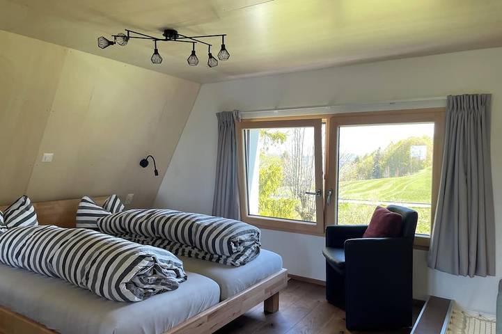 Wunderschönes Ferienhaus inmitten der Natur der Freiberge in Les Enfers, Kanton Jura