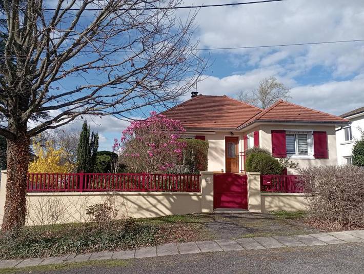 Gîte pour 4 personnes, avec vue et jardin à Bellerive-sur-Allier - 2