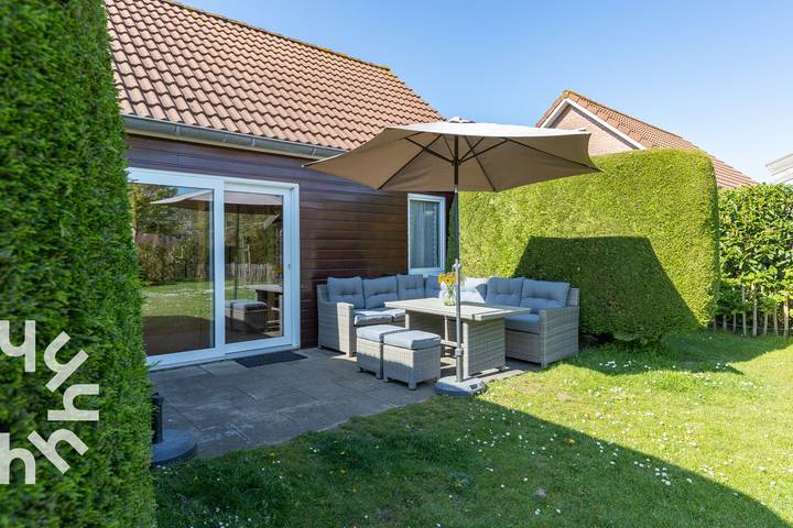 Ferienpark für 5 Personen, mit Terrasse und Garten in Oostkapelle