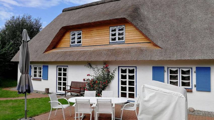 Ferienhaus für 8 Personen, mit Terrasse und Garten in Brodersby an der Schlei