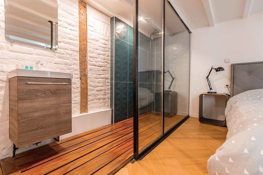 Ganze Wohnung, Architect-designed 3-bedroom duplex in Lille, Lille und Umgebung