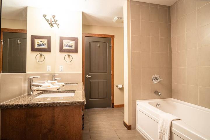 Gîte pour 4 personnes, avec jacuzzi à Canmore - 2