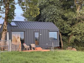 Bauernhof für 2 Personen, mit Garten und Terrasse in Lahntal-Westerwald