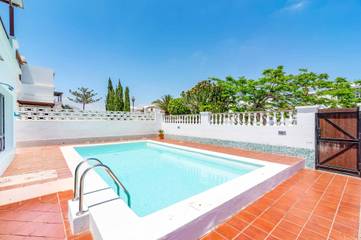 Holiday Home for 6 People in Playa Matagorda, Tías, Photo 2
