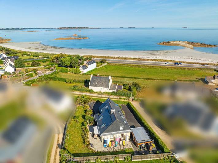 Ty Royau'M-Studio in Trévou-Tréguignec, Côte de Granit Rose