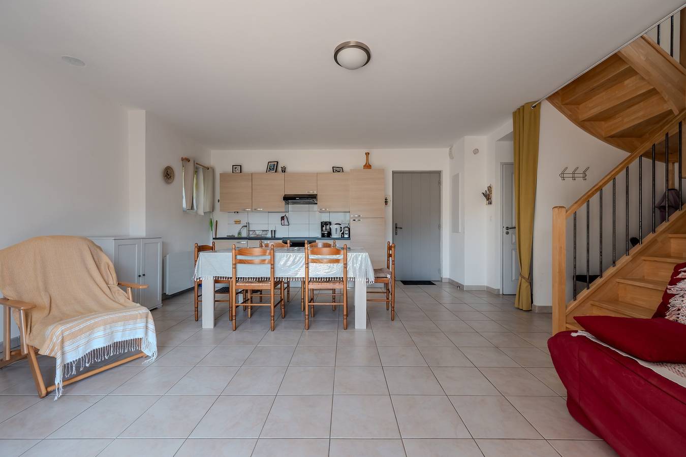 Ganze Wohnung, Apartment „Résidence Ventoux Revitalisation“ mit Bergblick, Balkon und Wlan in Reilhanette, Nyons und Umgebung