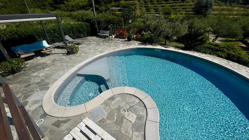 Chambre d’hôte pour 2 personnes, avec jardin ainsi que vue et piscine, animaux acceptés à Sestri Levante - 3