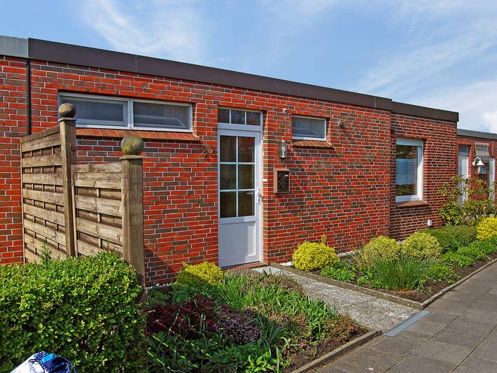 Ferienhaus für 4 Personen, mit Terrasse und Garten in Norddeich