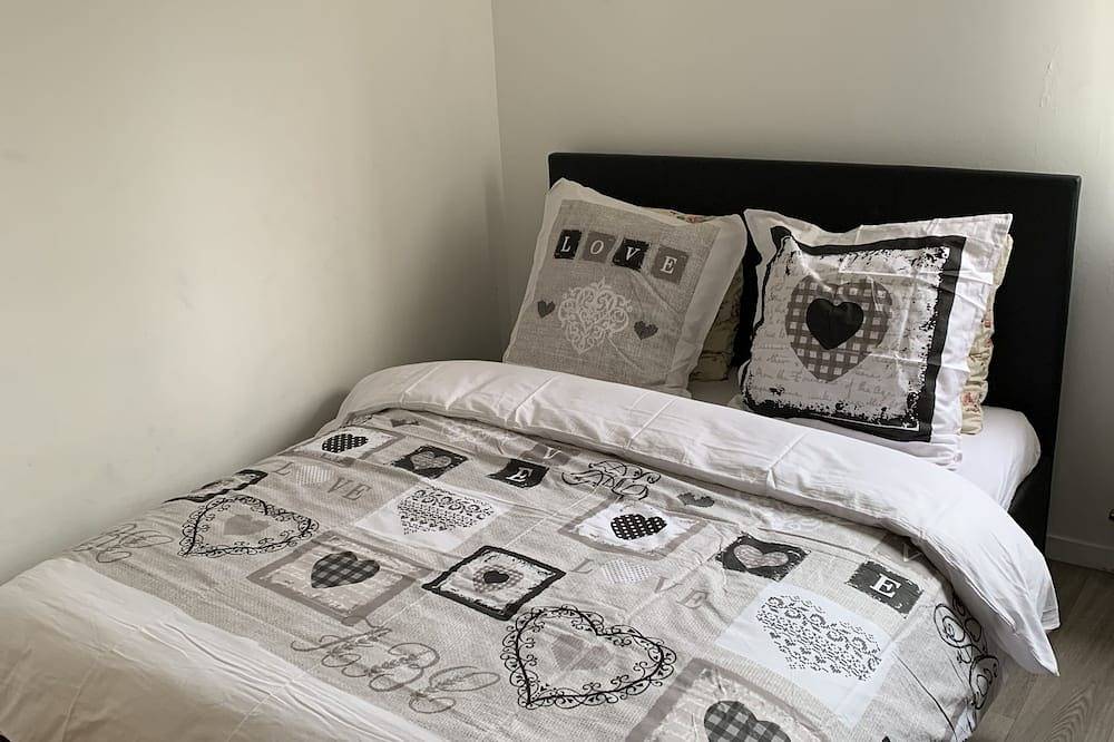 Entire apartment, Chambre Simple Privée -saint Priest in Saint-Priest, Rhône
