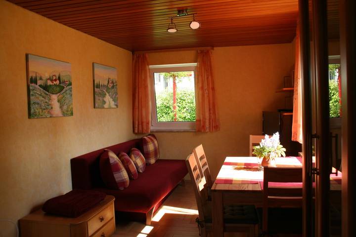 Ferienhaus für 2 Personen, mit Terrasse und Garten in Kell am See - 4