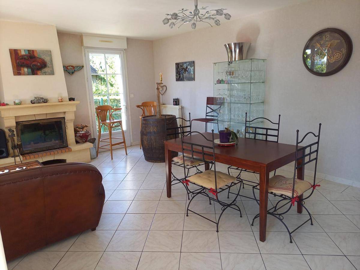 Double Room with Private Bathroom in Troo, Région de Vendôme