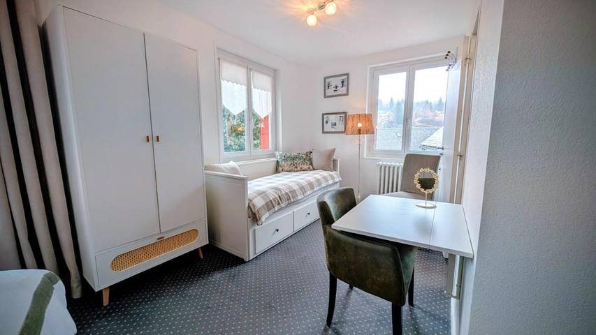Hôtel pour 2 personnes, avec jardin, animaux acceptés à Albepierre-Bredons - 3