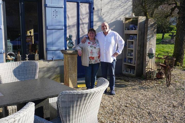 Chambre d’hôte pour 2 personnes, avec Terrasse et Jardin ainsi que Piscine et Vue