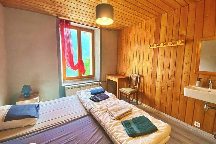Chambre d’hôte pour 5 personnes dans Parc naturel régional du Queyras - 3