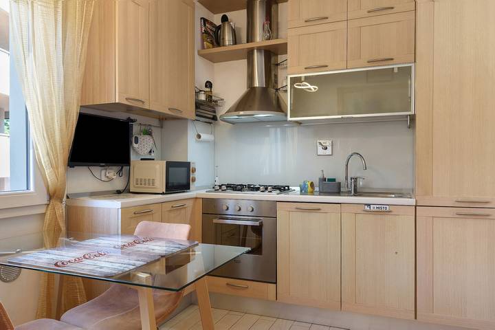 Apartamento entero, Casa Bonsai: confort y comodidad en Prato con aparcamiento privado in Prato, Provincia de Prato