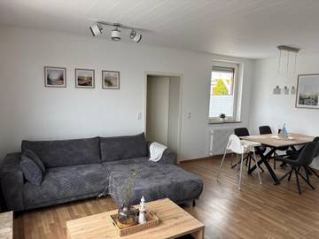 Ferienhaus mit Meerblick für 4 Personen, mit Terrasse und Garten in Ostfriesland