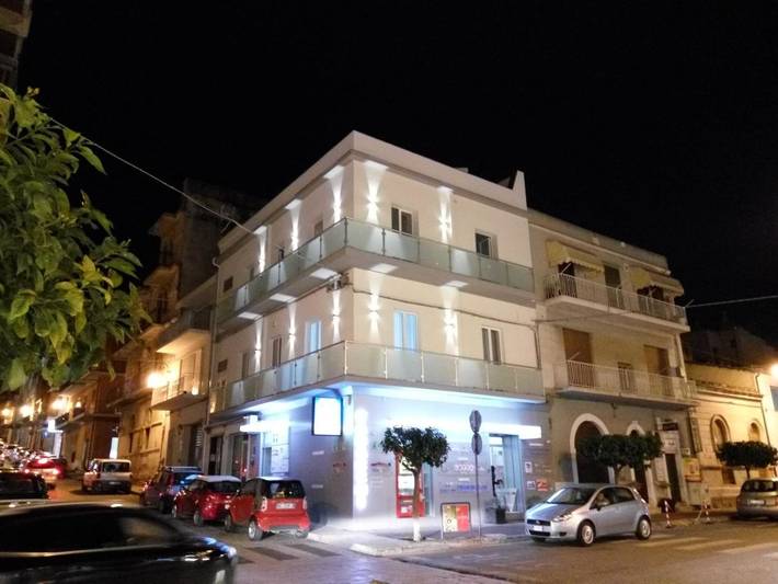 B&b per 3 persone, con Balcone e Terrazza nonché Piscina e Panorama a Comiso