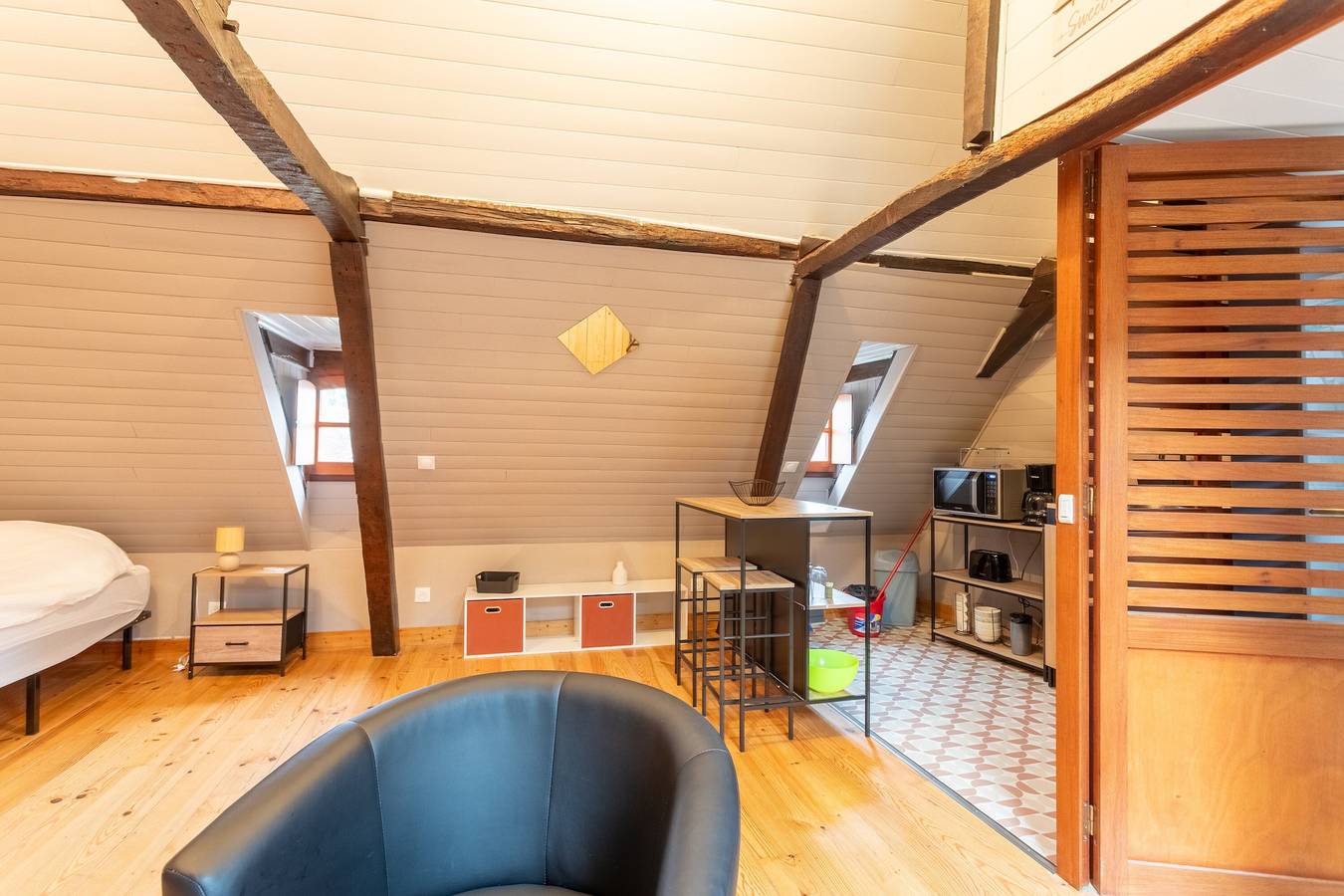 Ganze Wohnung, Apartment „Studio Tess“ mit Wlan in Salies-de-Béarn, Béarn