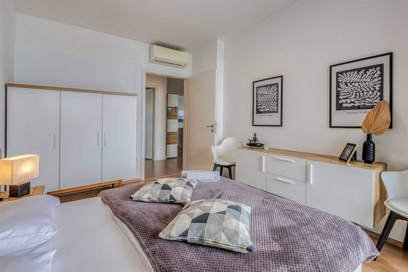 Ganze Wohnung, Apartment Island Beauty 2 mit Pool in Njivice, Krk